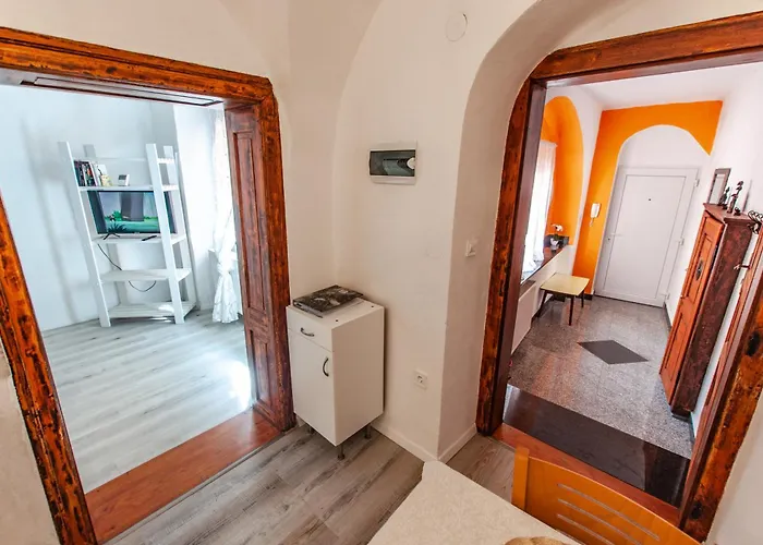 Way To The Castle Lejlighed